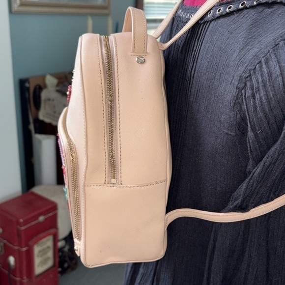 Kate Spade  jalapeño cactus appliqué backpack  Saffiano Leather beige red purple main image 14